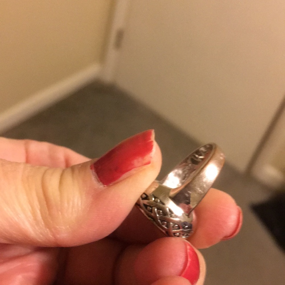 ❄️New❄️Silver Pave Ring - Picture 8 of 8